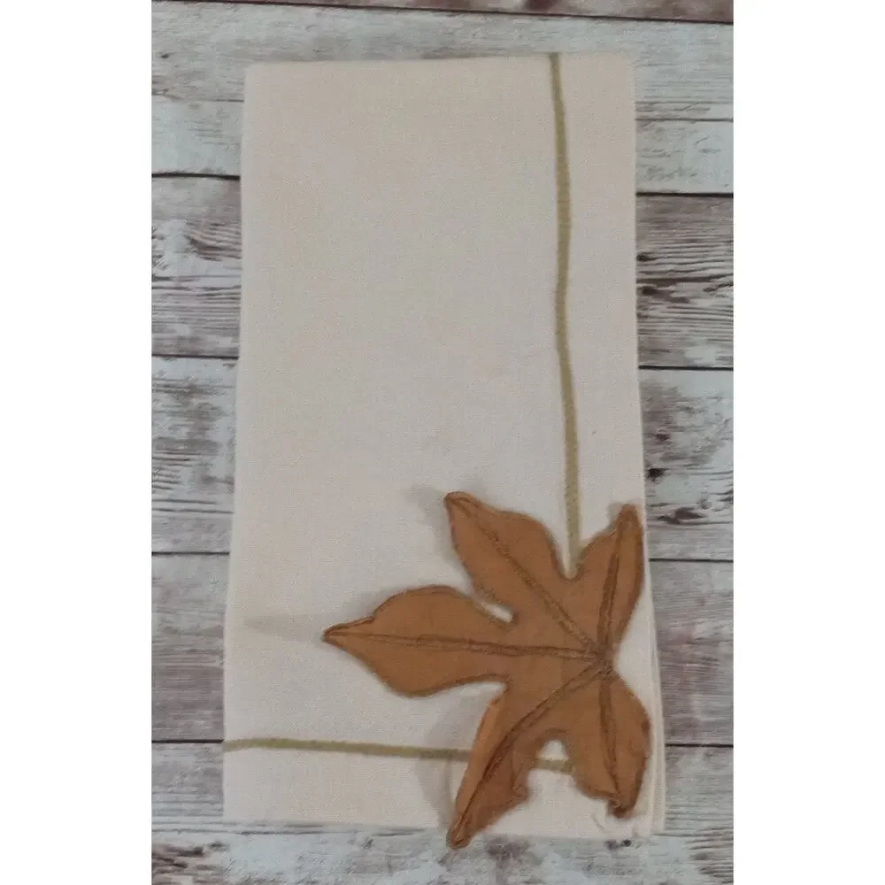 Williams Sonoma Leaf Applique Dinner Napkins Cotton Cream Autumn Fall